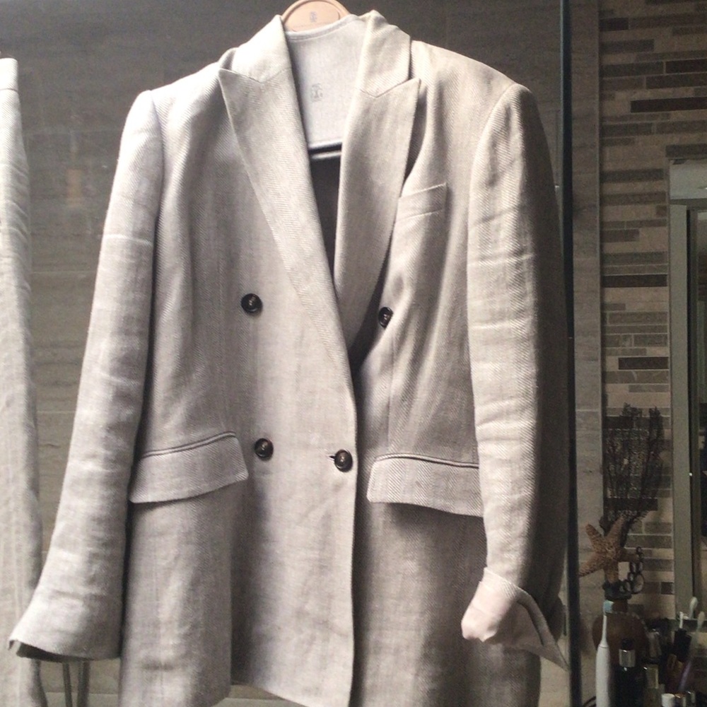 Brunello Cucinelli Light Beige Double-Breasted Blazer
